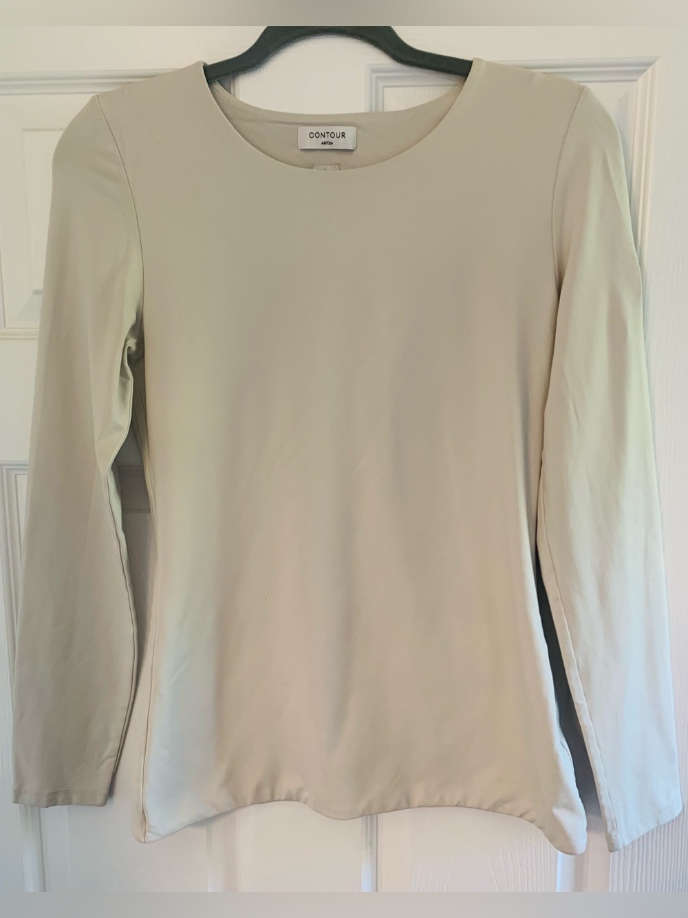 Aritzia Contour Cream Long-Sleeve Crewneck Top